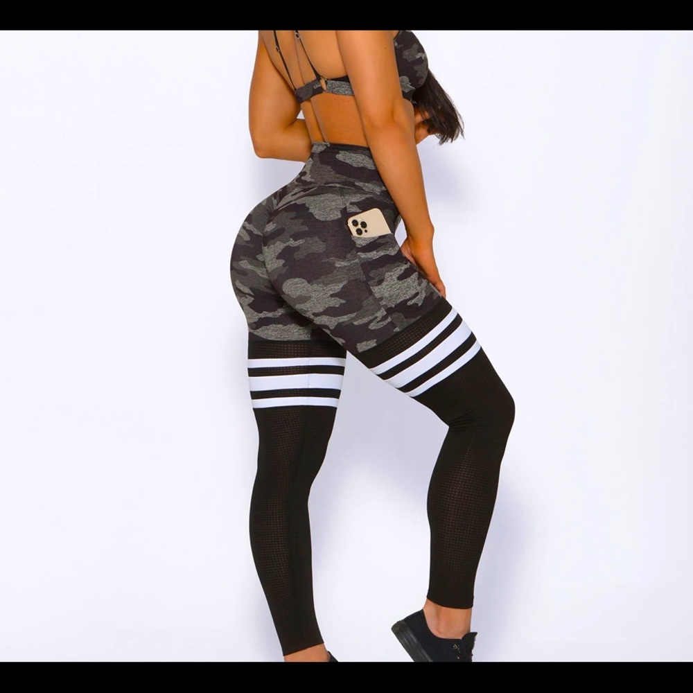 Bombshell Scrunch Butt Leggings